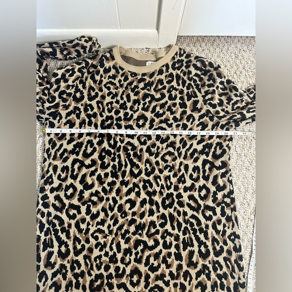 J.Crew Tan and Black Animal Print Sweater size L - Picture 8 of 11